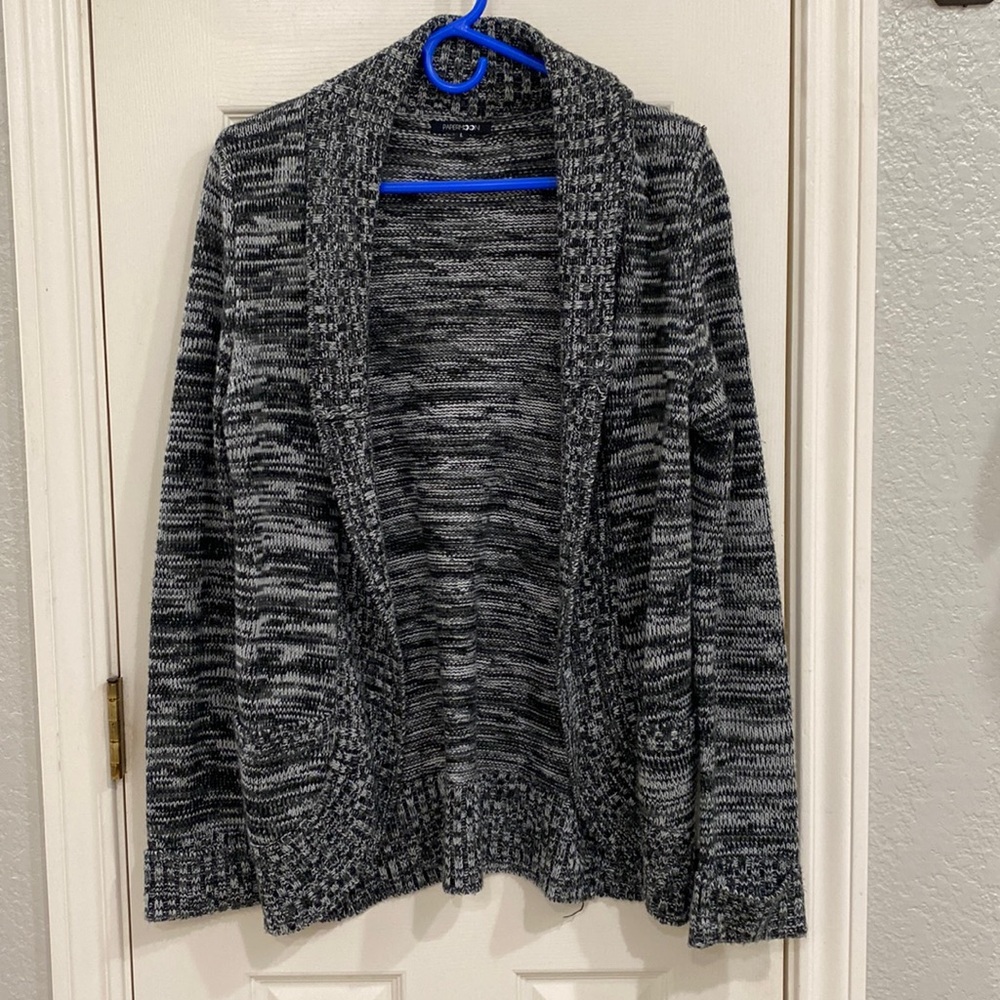 Black and white knitted open sweater